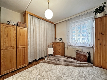 Ložnice - Prodej bytu 4+1 v osobním vlastnictví 88 m², České Budějovice