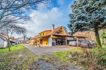 Prodej domu 280 m², Ondřejov