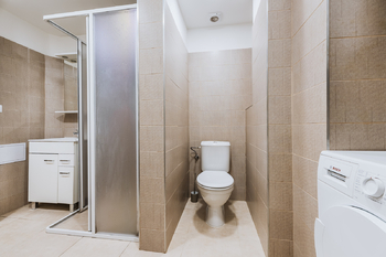 Pronájem bytu 2+1 v osobním vlastnictví 49 m², Praha 4 - Podolí