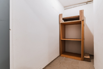 Sklep - Pronájem bytu 2+1 v osobním vlastnictví 49 m², Praha 4 - Podolí