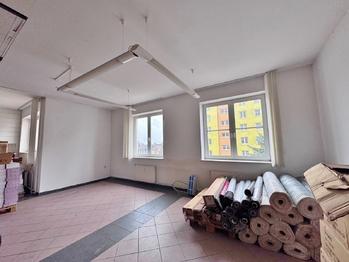 Prodej obchodních prostor 225 m², Hluboká nad Vltavou