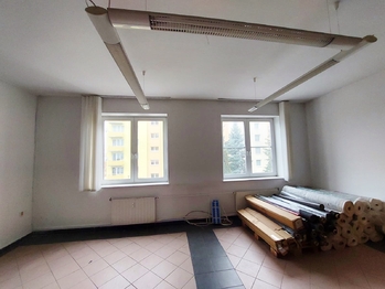 Prodej obchodních prostor 225 m², Hluboká nad Vltavou