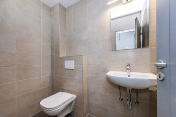 Prodej kancelářských prostor 146 m², Praha 10 - Vršovice