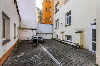 Prodej kancelářských prostor 146 m², Praha 10 - Vršovice