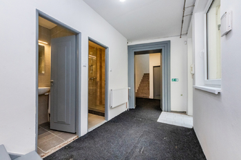 Prodej kancelářských prostor 146 m², Praha 10 - Vršovice