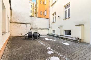 Prodej kancelářských prostor 146 m², Praha 10 - Vršovice