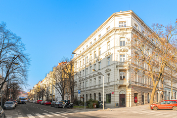 Prodej kancelářských prostor 146 m², Praha 10 - Vršovice