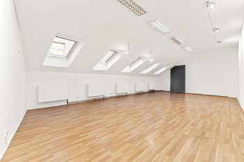 Prodej kancelářských prostor 146 m², Praha 10 - Vršovice