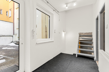 Prodej kancelářských prostor 146 m², Praha 10 - Vršovice