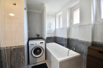 Pronájem bytu 2+1 v osobním vlastnictví 60 m², Chrudim