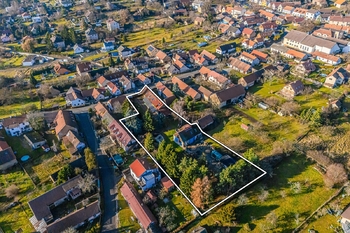 Prodej pozemku 11703 m², Sibřina