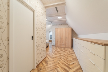 Prodej pozemku 3453 m², Ondřejov