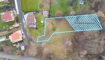 Vyznačení pozemku a ochranného pásmy lesa - Prodej pozemku 1165 m², Jílové