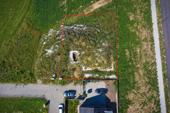 Prodej pozemku 697 m², Praha 9 - Horní Počernice