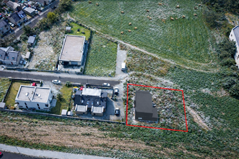 Prodej pozemku 697 m², Praha 9 - Horní Počernice