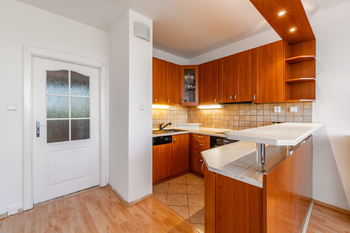 Pronájem bytu 2+kk v osobním vlastnictví 44 m², Praha 9 - Černý Most