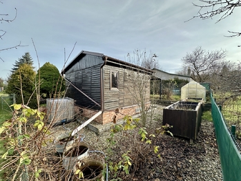 Prodej chaty / chalupy 23 m², Praha 6 - Suchdol