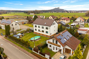 Prodej domu 317 m², Staré Hradiště