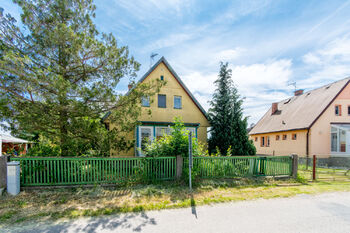 Prodej domu 130 m², Ostroměř