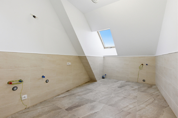 Prodej bytu atypický v osobním vlastnictví 156 m², Pozdeň