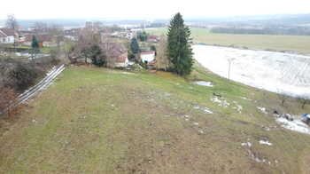 Prodej pozemku 7410 m², Střížov