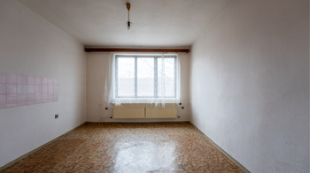 Prodej domu 180 m², Lipov