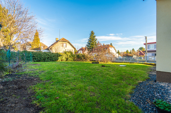 Pronájem domu 61 m², Škvorec