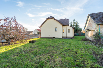 Pronájem domu 61 m², Škvorec