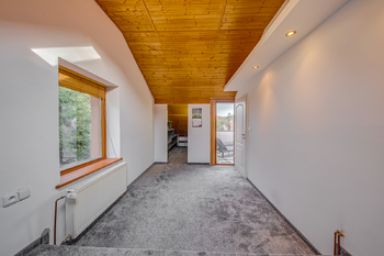 Pronájem bytu 4+kk v osobním vlastnictví 90 m², Psáry