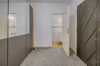 Pronájem bytu 4+kk v osobním vlastnictví 90 m², Psáry