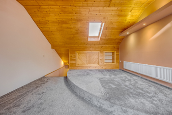 Pronájem bytu 4+kk v osobním vlastnictví 90 m², Psáry