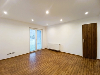 pokoj 2 - Pronájem bytu 2+1 v osobním vlastnictví 204 m², Ústí nad Labem