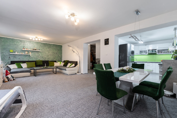 Prodej bytu 4+kk v osobním vlastnictví 111 m², Jirkov