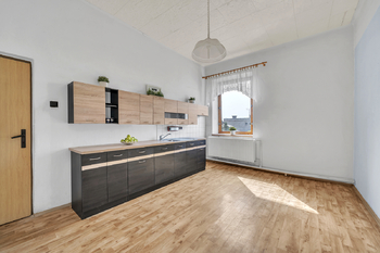 Prodej domu 152 m², Plaňany