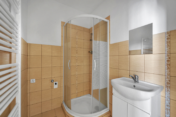 Prodej domu 152 m², Plaňany