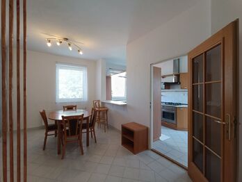 Pronájem bytu 2+1 v osobním vlastnictví 90 m², Praha 10 - Strašnice