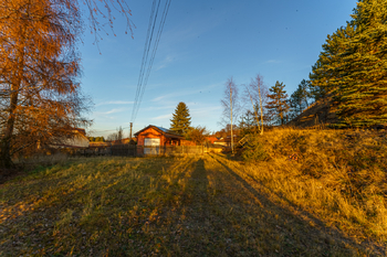 Zadní část zahrady - Prodej domu 208 m², Příbram