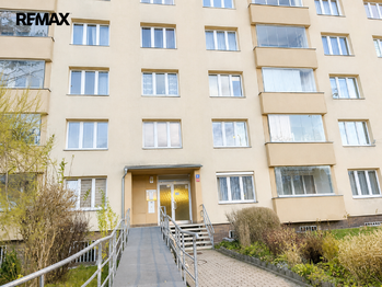 Prodej bytu 2+1 v osobním vlastnictví 57 m², Karlovy Vary