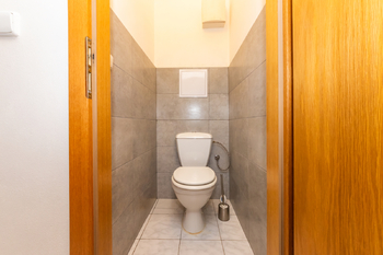 Prodej bytu 2+kk v osobním vlastnictví 52 m², Praha 8 - Troja