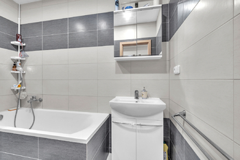 Pronájem bytu 2+kk v osobním vlastnictví 55 m², Hradec Králové