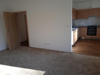 Pronájem bytu 2+kk v osobním vlastnictví 55 m², Hradec Králové