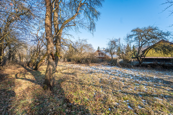 Prodej pozemku 999 m², Kamenice