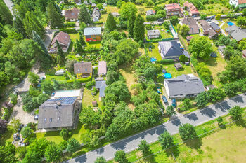 Prodej pozemku 999 m², Kamenice
