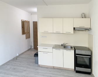 Kuchyňská linka - Prodej bytu 1+kk v osobním vlastnictví 20 m², Rakovník