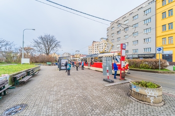 Prodej bytu 1+kk v osobním vlastnictví 43 m², Praha 8 - Libeň