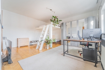 Prodej bytu 1+1 v osobním vlastnictví 43 m², Praha 8 - Libeň