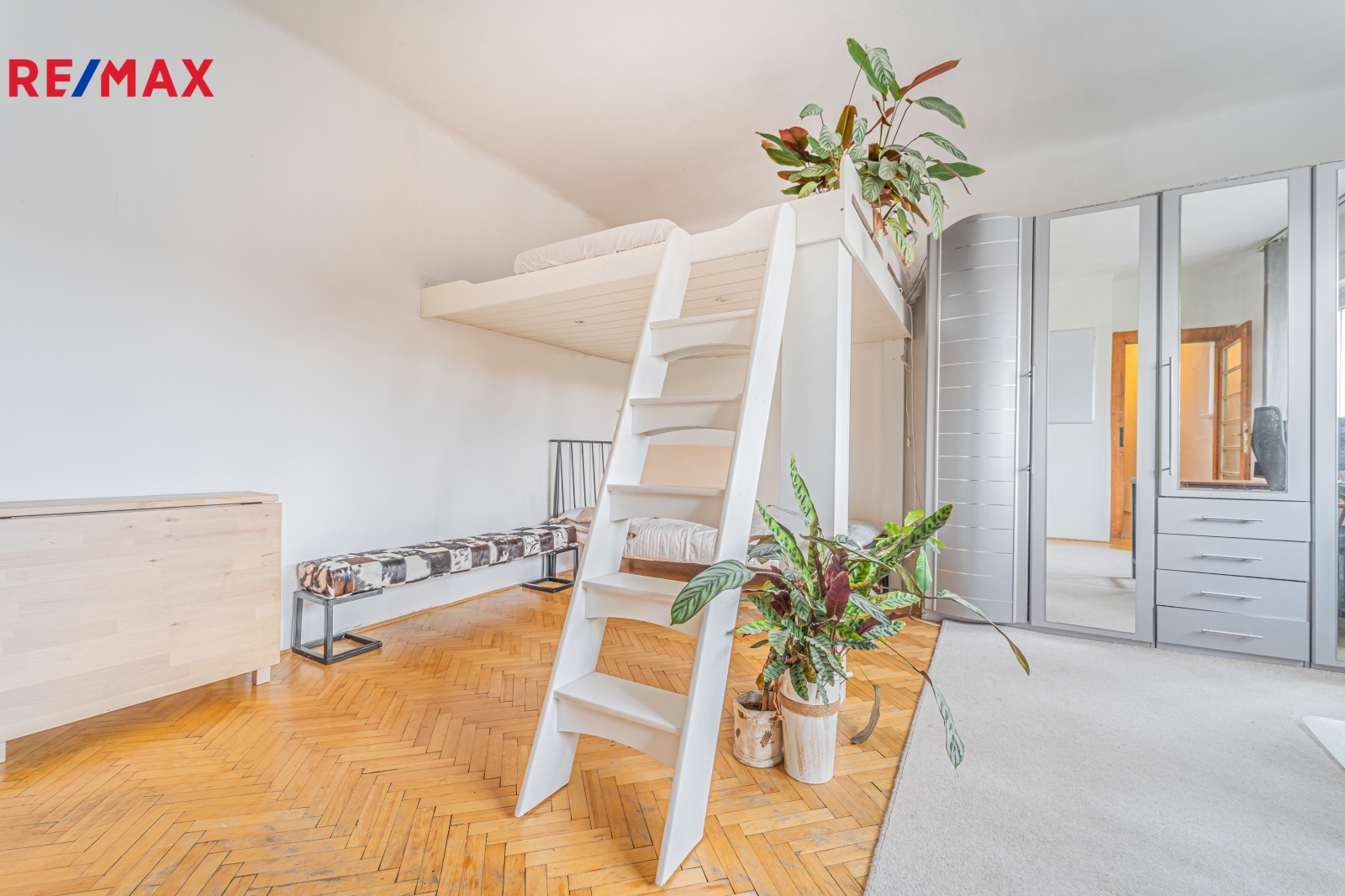 Prodej bytu 1+kk v osobním vlastnictví, 38 m2, Praha 8 - Libeň