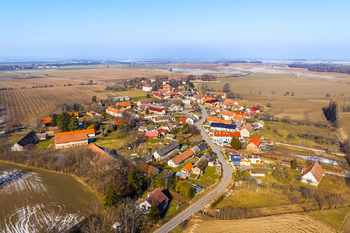 Prodej pozemku 1017 m², Suchdol