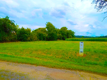 Prodej pozemku 1017 m², Suchdol