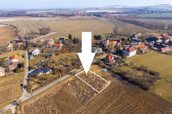 Prodej pozemku 1017 m², Suchdol